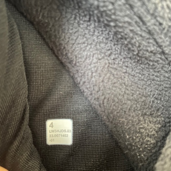 Lululemon Fleece + Ripstop Hiking Vest Sz 4 - Picture 4 of 8